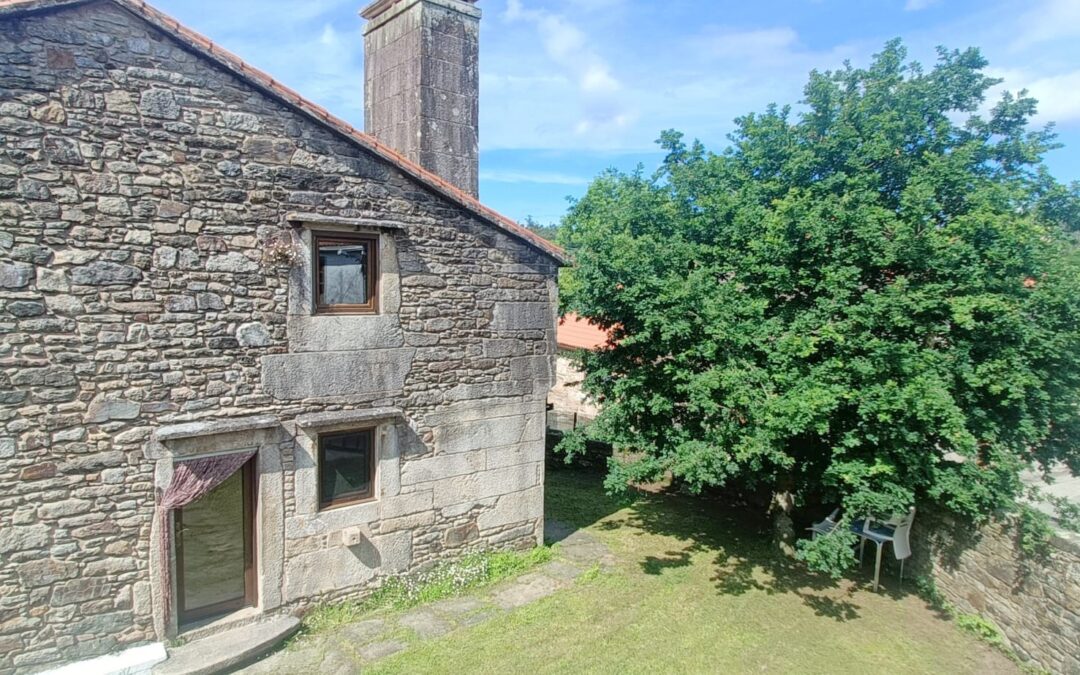 CASA DE PUEBLO RESTAURADA VIMIANZO